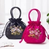 Túi rút tay nữ thêu hoa đẹp, vải lụa vintage cổ điển - Giá chỉ 59.000đ 9