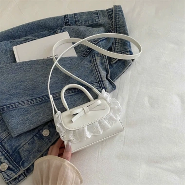 Túi tết đeo chéo mini công chúa nơ ren - Xinh xắn cho mẹ & bé gái, 73.000₫ TXN395