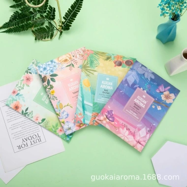 Túi thơm treo tủ quần áo Maden - Nhiều hương, giá chỉ 35.900₫, giảm sâu