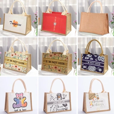 Túi tote canvas cói size lớn - Thời trang dạo phố tiện dụng, bền đẹp 79.000₫ 5 Túi tote canvas cói size lớn - Thời trang dạo phố tiện dụng, bền đẹp 79.000₫ 5