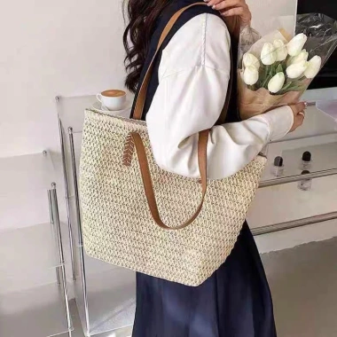 Túi tote cói dây da khoá kéo - Đan xương cá, phong cách đi biển, chỉ 145.000đ 3 Túi tote cói dây da khoá kéo - Đan xương cá, phong cách đi biển, chỉ 145.000đ 3