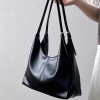 Túi tote da công sở basic đen trơn T81 - Đeo vai tiện lợi, giá ưu đãi 338.000₫