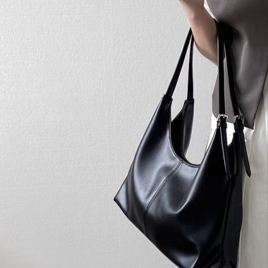 Túi tote da công sở basic đen trơn T81 - Đeo vai tiện lợi, giá ưu đãi 338.000₫ 5