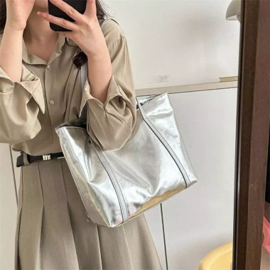 Túi Tote Da Mềm Bóng Cao Cấp - Phong cách công sở, học, chơi, làm, Quảng Châu 189k 2 Túi Tote Da Mềm Bóng Cao Cấp - Phong cách công sở, học, chơi, làm, Quảng Châu 189k 2