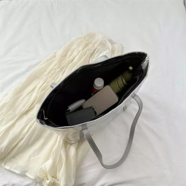 Túi Tote Da Mềm Bóng Cao Cấp - Phong cách công sở, học, chơi, làm, Quảng Châu 189k