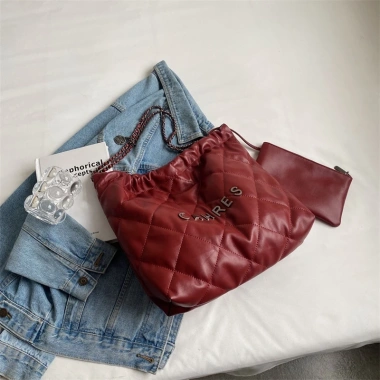 Túi tote da mềm cỡ lớn xách tay kéo dây, hobo dây xích, vừa A4 laptop - 262k