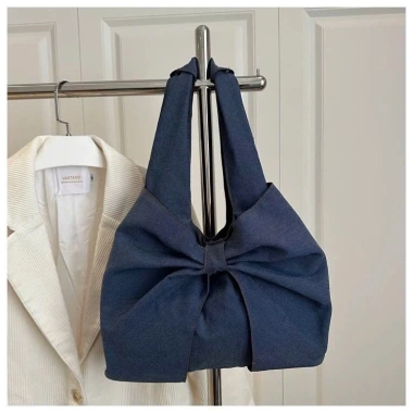 Túi Tote Denim Hàn Quốc Dáng Chiếc Nơ Nhỏ Gọn – Dễ Phối Đồ, Giá Chỉ 98.000đ 11 Túi Tote Denim Hàn Quốc Dáng Chiếc Nơ Nhỏ Gọn – Dễ Phối Đồ, Giá Chỉ 98.000đ 11