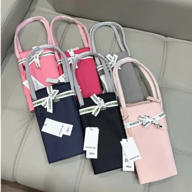 Túi tote du lịch La Cos size 45 da mềm, đủ màu, siêu đẹp - Giá chỉ 169.000₫ 3 Túi tote du lịch La Cos size 45 da mềm, đủ màu, siêu đẹp - Giá chỉ 169.000₫ 3