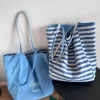 Túi Tote Hai Mặt Muối Biển Xanh Vải Sọc Cao Cấp Dành Cho Nữ Giá Ưu Đãi 108.000₫ 6