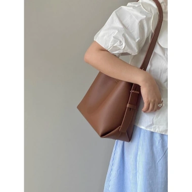 Túi Tote IELGY Retro Đeo Vai Dung Lượng Lớn - Thời Trang Đi Lại Giá 318.579 VND