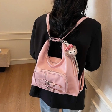 Túi tote nữ da PU bóng đeo vai chéo kèm charm gấu - Balô Hàn Quốc thời trang công sở giảm giá