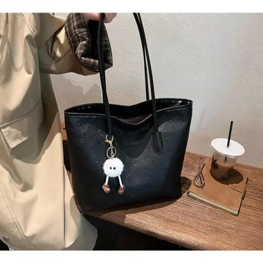 Túi tote nữ đeo vai in hình dễ thương kèm móc khóa thời trang, giá chỉ 79.000