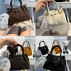 Túi Tote QC Loại 1 T63 kẹp nách xách tay quai dài 21-24-36cm móc siêu xinh giá ưu đãi 252.000đ