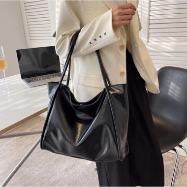 Túi Tote Size Lớn Phong Cách HQ Quai Dày Siêu Hot - Giá Chỉ 89.900 VNĐ 8 Túi Tote Size Lớn Phong Cách HQ Quai Dày Siêu Hot - Giá Chỉ 89.900 VNĐ 8