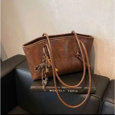Túi Tote xách tay đeo vai cỡ lớn, phù hợp công sở, đi chơi du lịch - Giá ưu đãi 139k 7 Túi Tote xách tay đeo vai cỡ lớn, phù hợp công sở, đi chơi du lịch - Giá ưu đãi 139k 7