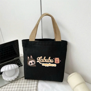 Túi vải đựng hộp cơm, mỹ phẩm in hình Labubu, Capy Bara, 3 con gấu hottrend - 49.000đ