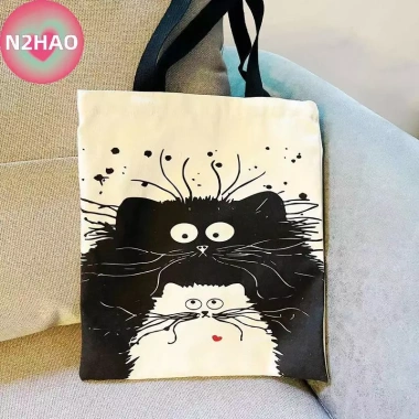Túi Vải Nữ Sinh Sọc Mèo - Satchel Lớp Vai Dung Tích Lớn Dễ Thương 78.840₫ 3 Túi Vải Nữ Sinh Sọc Mèo - Satchel Lớp Vai Dung Tích Lớn Dễ Thương 78.840₫ 3