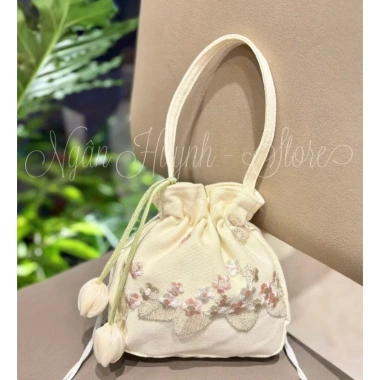 Túi Vải Ren Thêu Nghệ Thuật Đeo Vai Xách Tay Nữ Thời Trang Sang Trọng Giá 95k 9 Túi Vải Ren Thêu Nghệ Thuật Đeo Vai Xách Tay Nữ Thời Trang Sang Trọng Giá 95k 9