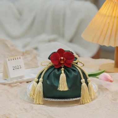 Túi vải rút thêu hoa cổ điển - Phong cách nhẹ nhàng, thanh lịch, giá chỉ 40.000₫