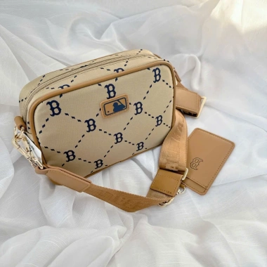 Túi Vuông MLB Kids Monogram Logo NY/B Chính Hãng - Giá Ưu Đãi 1,845,000₫