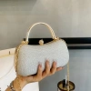 Túi xách cầm tay dáng cốp chảnh, dây đeo chéo, giảm giá 210k, phong cách tiệc 9