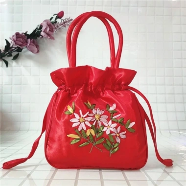 Túi xách cầm tay thêu hoa dây rút phong cách cổ điển - Giá chỉ 20.000₫ 4