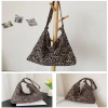 Túi Xách Canvas Họa Tiết Da Báo Sang Trọng Nữ - Giá Ưu Đãi 107.112 VND 7