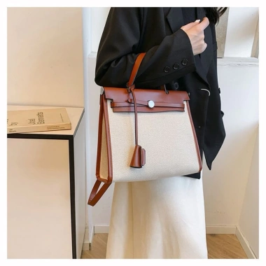 Túi xách công sở đa năng size 30x24 đựng vừa A4, phù hợp đi học đi làm, giá ưu đãi 325.000 VND