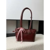Túi xách công sở kẹo nách da bóng – Tặng charm nơ, ưu đãi 169.000₫ 4