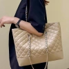 Túi xách công sở nữ tote da PU lớn đeo vai, đựng A4 laptop, dây xích khoá kéo size 32, giá 186k 8