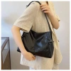 Túi Xách Công Sở Nữ VL Dáng Tote Da PU Mềm In Nổi Hoạ Tiết - Rộng Đựng Sách Vở, Giá 169k 5