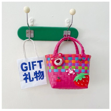 Túi Xách Đan Lưới Cầm Tay Đi Biển Picnic và Đi Chơi Đa Màu Rực Rỡ Kèm Charm Cute