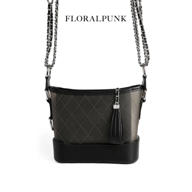 Túi xách Floralpunk Colette màu Đen, thiết kế hoa punk, da tổng hợp, giảm 16% còn 1.19tr 3