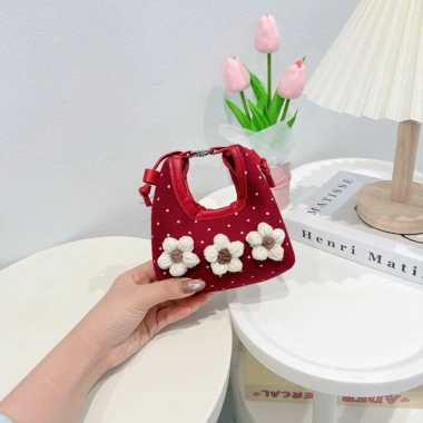 Túi Xách Mini Nữ Bé Gái Họa Tiết Chấm Bi và Hoa, Khóa Kim Loại, Lông Móc YT99 Giá Ưu Đãi 79.000₫