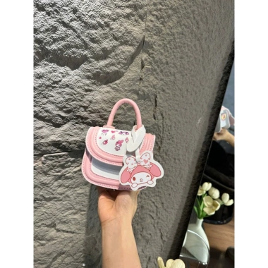Túi xách mini nữ Kuromi cầm tay đeo chéo thời trang, kèm tag cho mẹ và bé - chỉ 89.000₫ 2