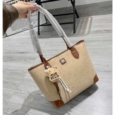 Túi xách nữ công sở thanh lịch KITY tiện dụng đi làm, giảm còn 99.000, tặng gấu 2 Túi xách nữ công sở thanh lịch KITY tiện dụng đi làm, giảm còn 99.000, tặng gấu 2