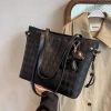 Túi xách nữ công sở tote da mềm size 38 cao cấp, đựng laptop - Giá chỉ 72.000 VND 4