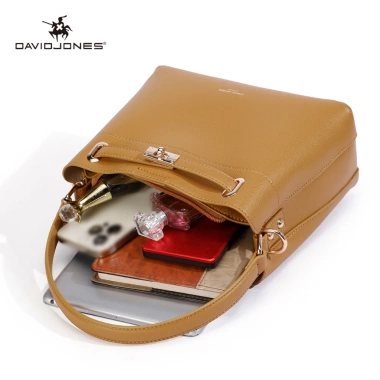 Túi xách nữ da PU DAVID JONES 2.023 - Thời trang sang trọng, giảm còn 649.000đ 7 Túi xách nữ da PU DAVID JONES 2.023 - Thời trang sang trọng, giảm còn 649.000đ 7