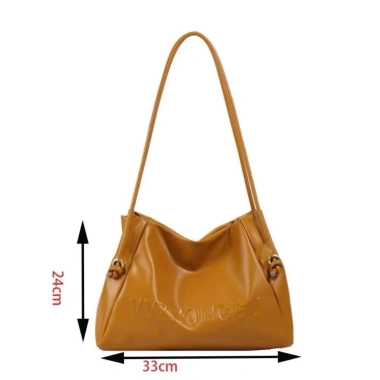 Túi xách nữ da PU trơn chữ nổi, tote dung tích lớn, hottrend đa màu - 68.900 VND 7 Túi xách nữ da PU trơn chữ nổi, tote dung tích lớn, hottrend đa màu - 68.900 VND 7