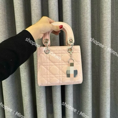 Túi xách nữ dáng vuông da bóng - mẫu mới thời trang, giảm giá 21% chỉ 69.000₫ 6