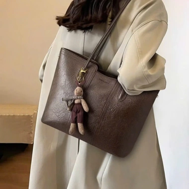 Túi Xách Nữ Đeo Vai Da PU Phong Cách Hàn Quốc Tote Công Sở kèm Móc Gấu - 88.999₫