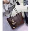 Túi Xách Nữ Đeo Vai Da PU Phong Cách Hàn Quốc Tote Công Sở kèm Móc Gấu - 88.999₫ 6