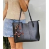 Túi Xách Nữ Đeo Vai Da PU Phong Cách Hàn Quốc Tote Công Sở kèm Móc Gấu - 88.999₫ 8