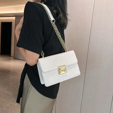 Túi xách nữ đẹp đeo chéo vai thời trang trẻ trung công sở dạng vuông nhiều ngăn Hàn Quốc 185.000₫ 6