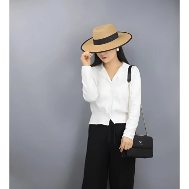 Túi xách nữ GIZEN TX03 đẹp, dáng vuông đa ngăn, đeo chéo vai thời trang công sở trẻ trung chỉ 208.999 VND