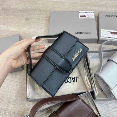 Túi xách nữ JACQUEMUS quai cầm tay đeo chéo - Hiện đại trẻ trung, cao cấp, giá 89.000₫