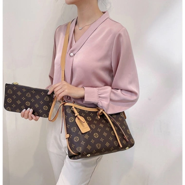 Túi xách nữ KAMILA CK271 - Đeo chéo 25cm/30cm, phong cách cá tính, chỉ 25.000₫ 6