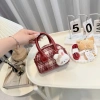 Túi xách nữ mini vintage Hàn Quốc DK460, dáng vòm caro lông xù, kèm charm gấu