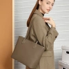 Túi Xách Nữ Tote Bag Da Cao Cấp Đeo Vai, Da Bò, Đựng Tài Liệu Ipad Size - LADYSAM LDS2.918 1.075.000 VND
