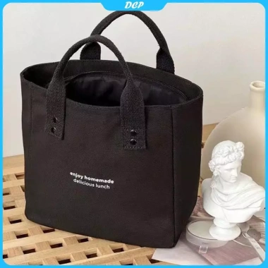 Túi xách nữ vải bạt màu trơn - Túi du lịch sức chứa lớn, giá 49.300₫ giảm mạnh 11 Túi xách nữ vải bạt màu trơn - Túi du lịch sức chứa lớn, giá 49.300₫ giảm mạnh 11